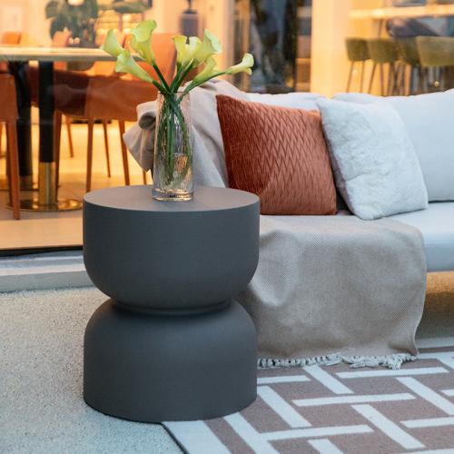 Preview: CHRONOS Concrete Side Table