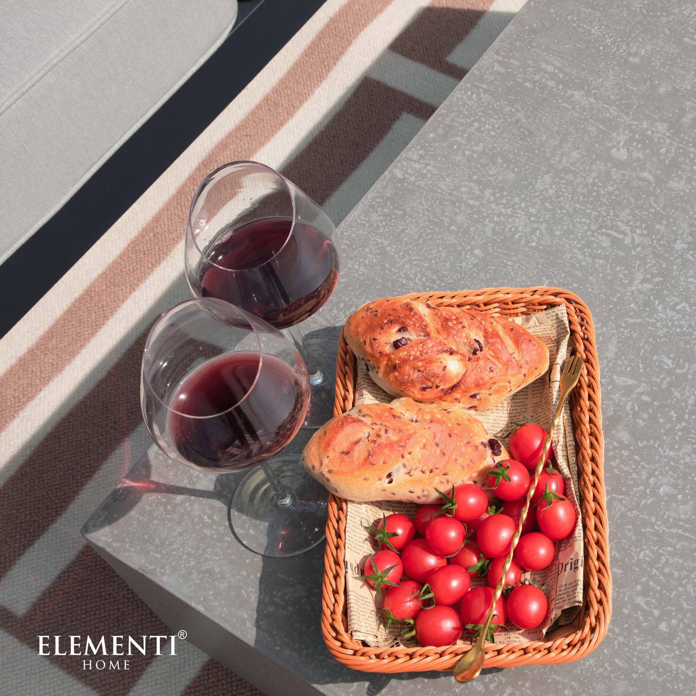 TRAVERTINE — Undulating porous stone